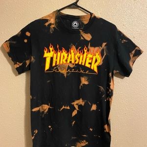 Thrasher Black Tee Bleached SMALL